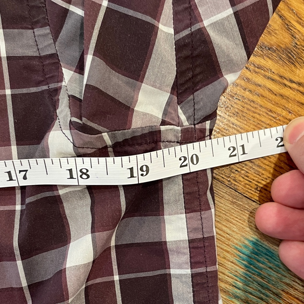 Arc'teryx Men's brownish-red and White Plaid SS Button Down Shirt - Picture 3 of 5